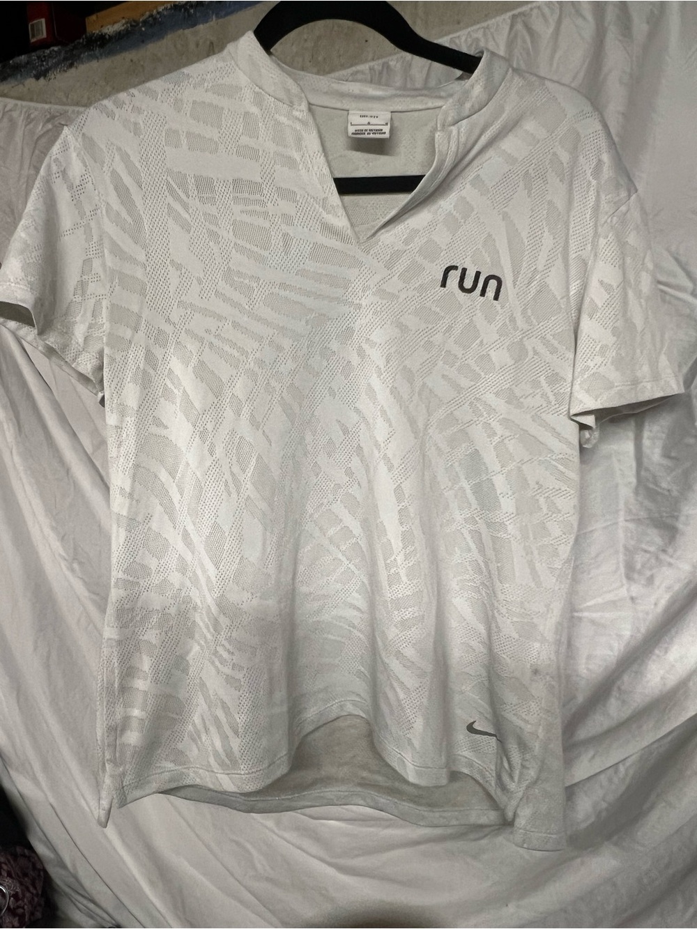 Nike Dri fit light grey Short-Sleeve 'Run' Performance Tee